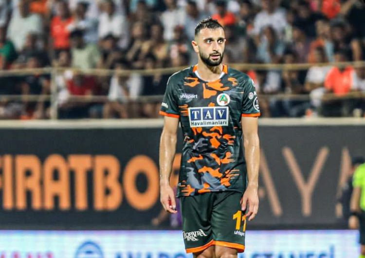 EFKAN 1 YIL DAHA ALANYASPOR’DA