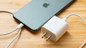 FİŞE TAKILIYKEN NEDEN TELEFONLA KONUŞMAMALIYIZ