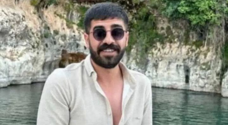 KENDİ KÖPEĞİNİN ISIRDIĞI MİMAR KUDUZDAN ÖLDÜ