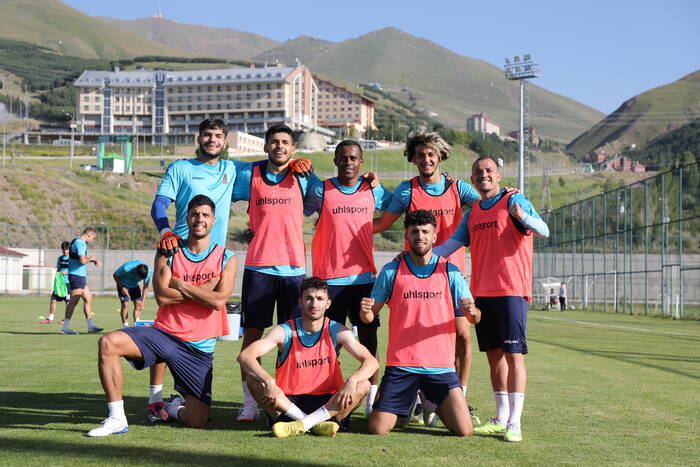 ALANYASPOR ERZURUM KAMPINI TAMAMLADI