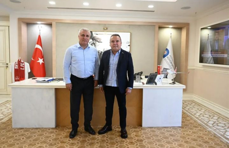 ERDEM GÜZELBAĞ İÇİN KOLLARI SIVADI