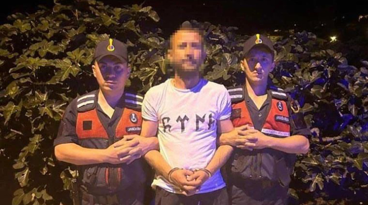 CANI İSTEDİĞİ İÇİN ORMANI YAKMIŞ