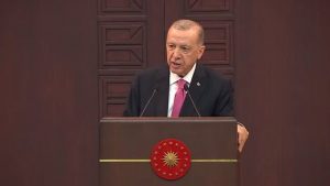 TÜRKİYE AB’YE, İSVEÇ NATO’YA