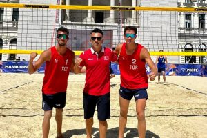BATUHAN-SACİT İKİLİSİ U22 PLAJ VOLEYBOLU AVRUPA ŞAMPİYONASI’NDA ÇEYREK FİNALDE