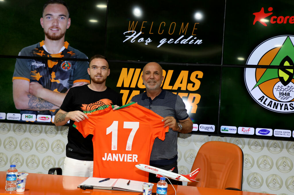 FRANSIZ ORTA SAHA JANVİER ALANYASPOR’DA