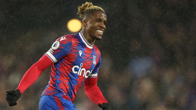 GALATASARAY’DAN FENERBAHÇE’YE ZAHA ÇALIMI