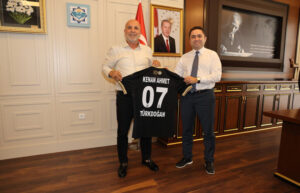 BAŞKAN ÇAVUŞOĞLU’NDAN ALKÜ REKTÖRÜ TÜRKDOĞAN’A ZİYARET