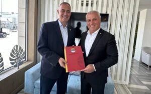 BAŞKAN ERAY ERDEM ALANYA İÇİN HER KAPIYI ÇALIYOR