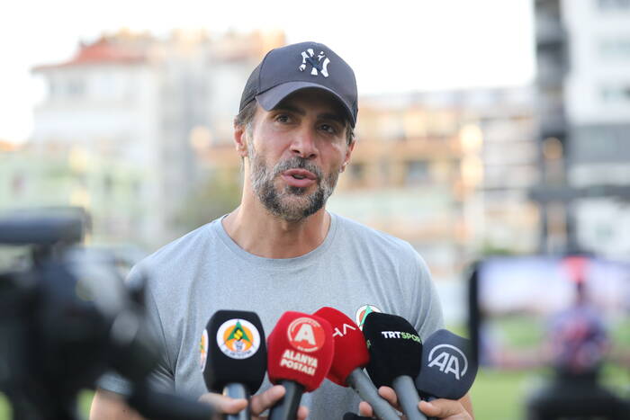 ÖMER ERDOĞAN SORULARI YANITLADI