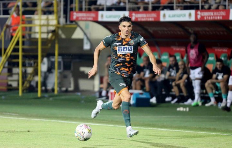 ALANYASPOR ZİNEDİNE FERHAT İLE YOLLARI AYIRACAK