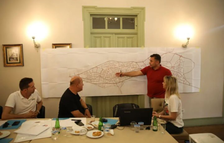 BAŞKAN YÜCEL ALANYA ULAŞIMINA NEŞTER ATIYOR