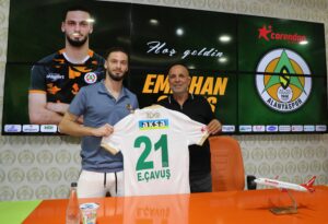 EMİRHAN ÇAVUŞ CORENDON ALANYASPOR’DA