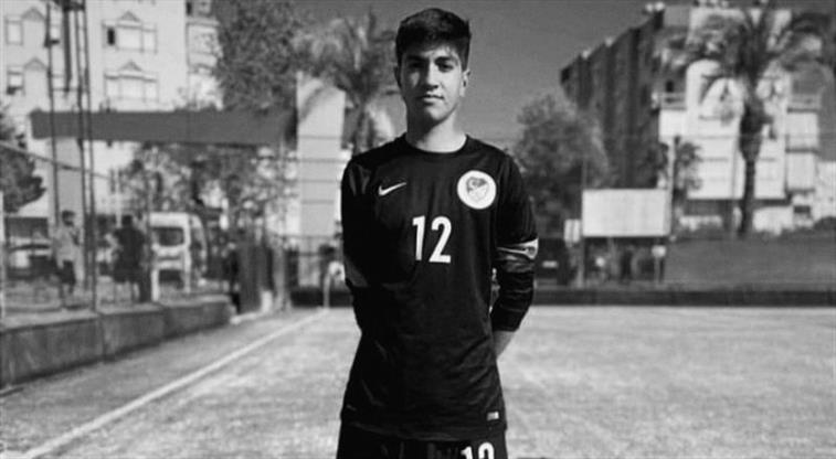 ANTALYASPOR’UN 16 YAŞINDA Kİ FUTBOLCUSU ÇINAR HAYATINI KAYBETTİ
