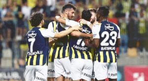 OLAYLI MAÇTA FENERBAHÇE RAHAT TURLADI