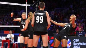 FİLENİN SULTANLARI YARI FİNALDE