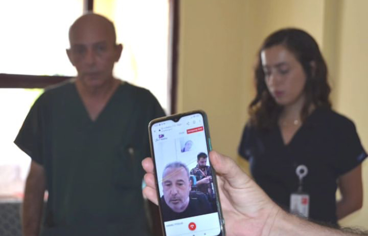 ALANYA EĞİTİM VE ARAŞTIRMA HİZMETTE SINIR TANIMIYOR