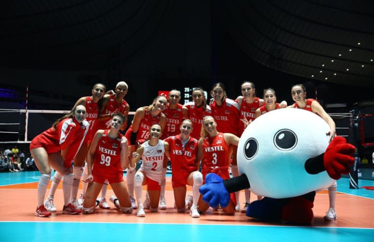 FİLENİN SULTANLARI, OLİMPİYAT ELEMELERİNE HARİKA BAŞLADI