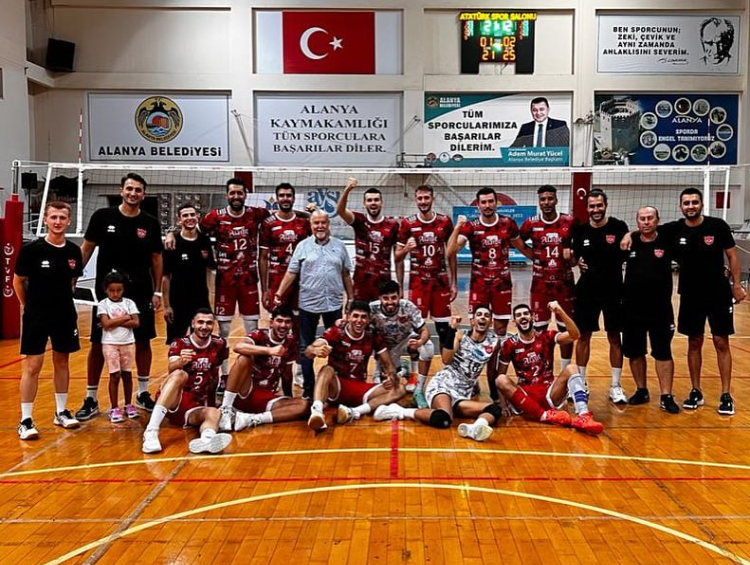 ALANYA’NIN EFELERİ, TURNUVADA 2’DE 2 YAPTI