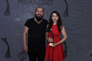 KIRMIZILAR İÇİNDE “MOR NARPIN”