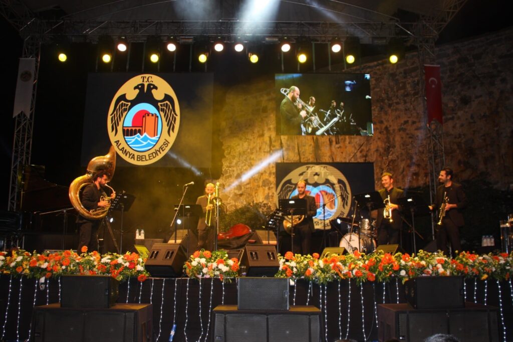 18. ALANYA ULUSLARARASI CAZ GÜNLERİ KAPILARINI AÇIYOR