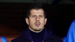 BAŞAKŞEHİR EMRE BELÖZOĞLU İLE YOLLARINI AYIRDI