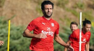 PENDİKSPOR, YENİ TRANSFERİ TZAVELLAS İLE YOLLARI AYIRDI