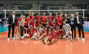 ALANYA’NIN EFELERİ, KUPA VOLEY’DE NAMAĞLUP LİDER OLARAK ÇEYREK FİNALE YÜKSELDİ