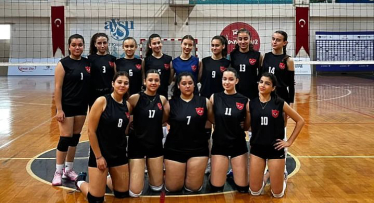 ALANYA BELEDİYESPOR YILDIZ KIZ TAKIMI, İKİNCİ MAÇINDA DA HATA YAPMADI