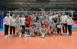 ALANYA’NIN EFELERİ’NDEN İLK RESMİ MAÇ, İLK GALİBİYET