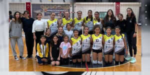 MURAT HOCA’NIN MİDİ KIZLARI, 3’DE 3 YAPARAK YOLUNA DEVAM EDİYOR