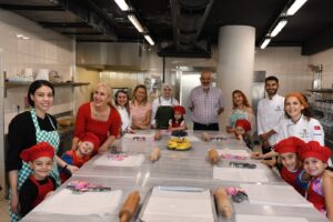 ALANYA ÜNİVERSİTESİ’NDE “MİNİK ŞEFLER ATÖLYESİ”