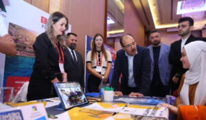 BAKÜ’DE ALANYA ÜNİVERSİTESİ’NE YOĞUN İLGİ