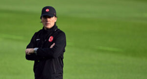 VİNCENZO MONTELLA SAHAYA İNDİ