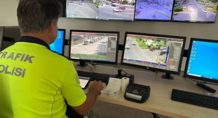 KURAL İHLALİ YAPAN SÜRÜCÜLER KYGS KAMERALARINDAN KAÇAMADI