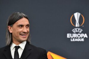 İSTANBULSPOR, HAKAN YAKIN’I AÇIKLADI