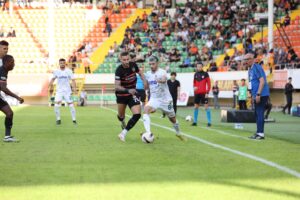 ALANYASPOR’DA KAN KAYBI DEVAM EDİYOR