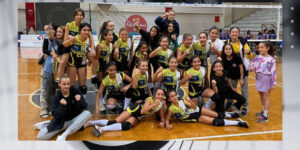 MASK MİDİ KIZ B TAKIMI, MANAVGAT BELEDİYESPOR’U SET VERMEDEN GEÇTİ