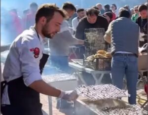 ALANYA HAMSİYE DOYDU, HORONLA COŞTU