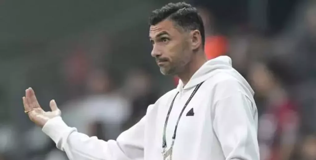 BURAK YILMAZ İSTİFA ETTİ