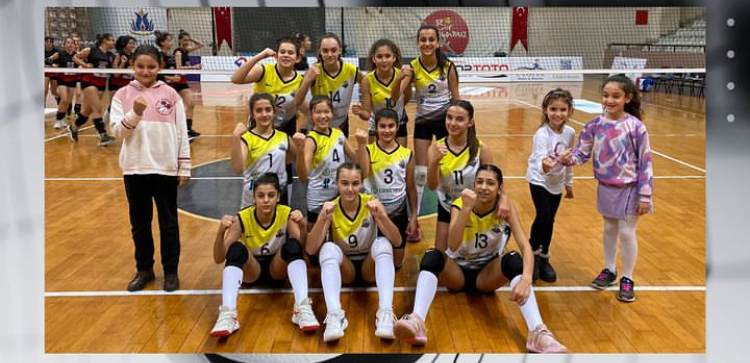 MURAT HOCA’NIN MİDİ TAKIMI, FİNAL FOUR’A KALDI