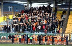 ALANYASPOR, İSTANBUL’DA NOVAİS İLE HAYAT BULDU