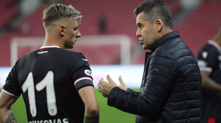 SAMSUNSPOR’A 2 DÖNEM TRANSFER YASAĞI VERİLDİ