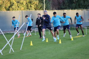 ALANYASPOR, AKDENİZ DERBİSİNE HAZIRLANIYOR