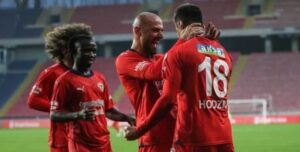 HODZİC ATTI, HATAYSPOR TURLADI