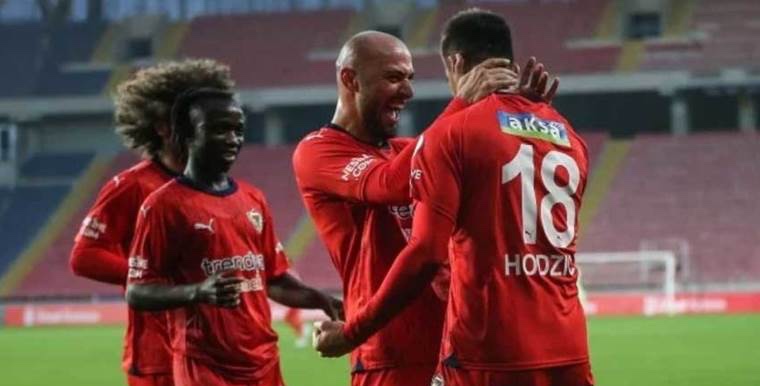 HODZİC ATTI, HATAYSPOR TURLADI