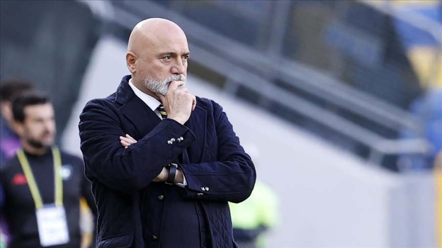 HİKMET KARAMAN:”FARUK KOCA BANA DA YUMRUKLA SALDIRDI”