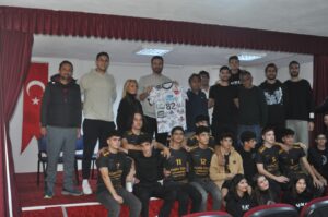 EFELERLE KEYİFLİ SÖYLEŞİ