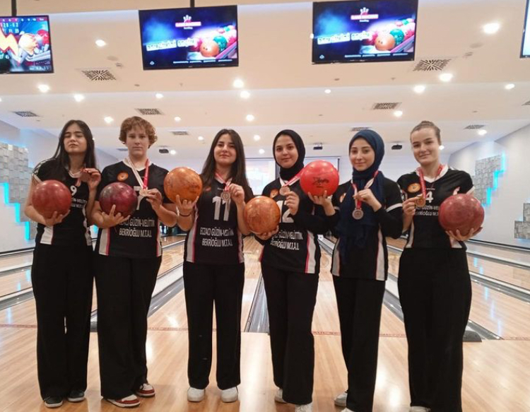 EGVEB BOWLİNG TAKIMI BÖLGE 3.CÜSÜ OLDU!