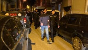 ALANYA’DA 5 HÜKÜMLÜ YAKALANDI