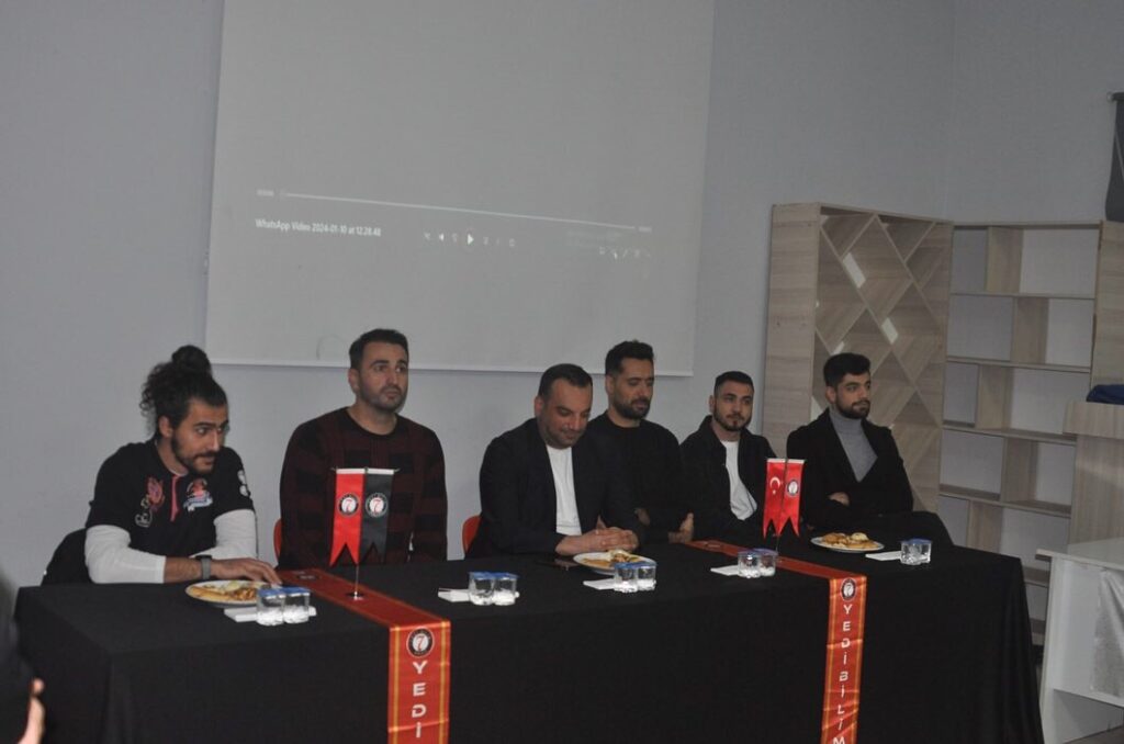 EFELERE COŞKULU KARŞILAMA